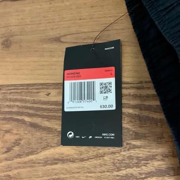 Grey Feathered Dri Fit Shorts - Picture 4 of 7